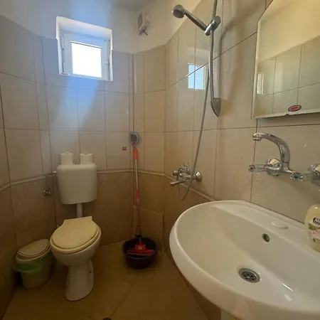 Anastra 招待所 帕莫瑞